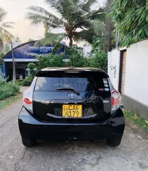 Toyota Aqua S 2013 Car (Used)
