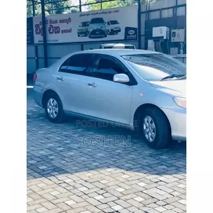 Toyota Axio 2007 Car (Used)