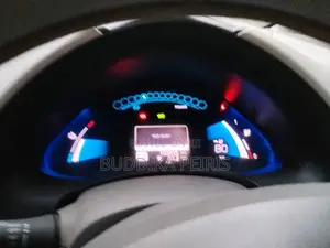 Nissan Leaf 2012 Car (Used)