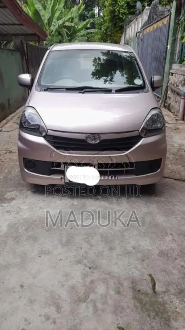 Toyota Pixis 2016 Car (Used)