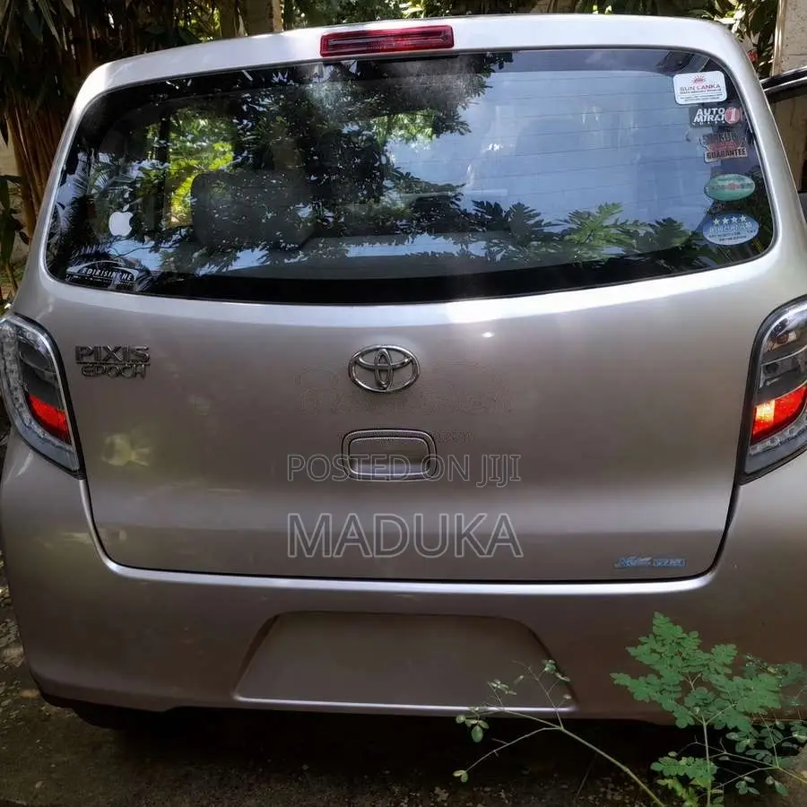 Toyota Pixis 2016 Car (Used)