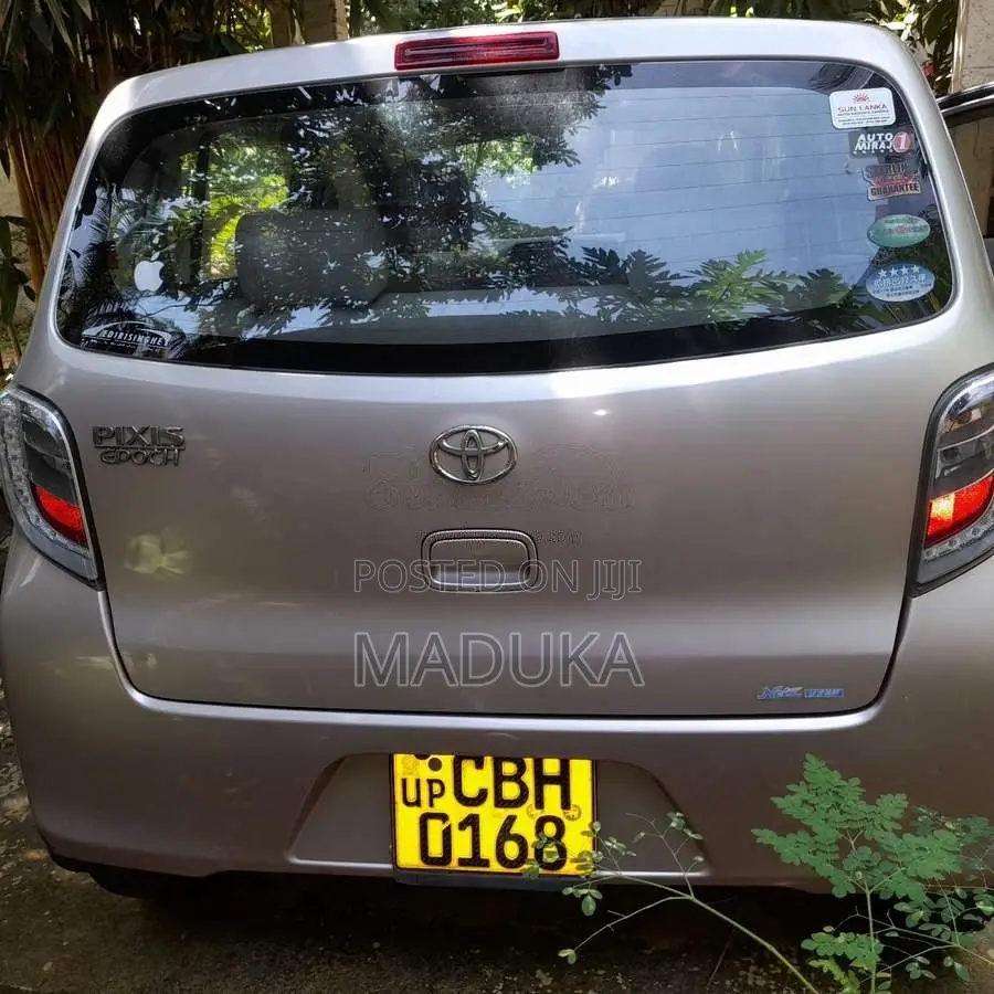 Toyota Pixis 2016 Car (Used)