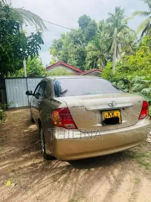 Toyota Axio 2006 Car (Used)