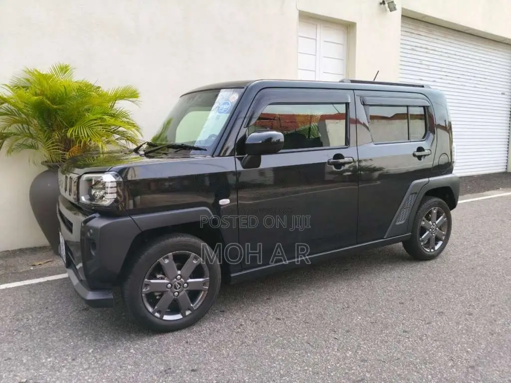 Daihatsu TAFT 2025 Car (Used)