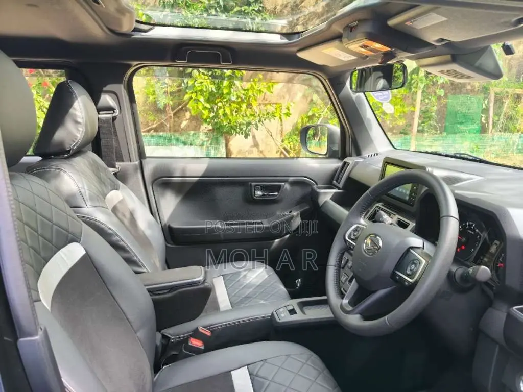 Daihatsu TAFT 2025 Car (Used)