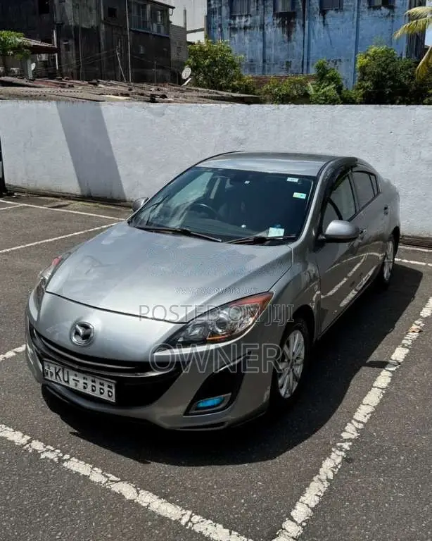Mazda Axela BL 5 2010 Car (Used)