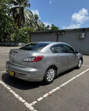 Mazda Axela BL 5 2010 Car (Used)