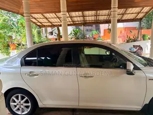 Toyota Axio 2016 Car (Used)