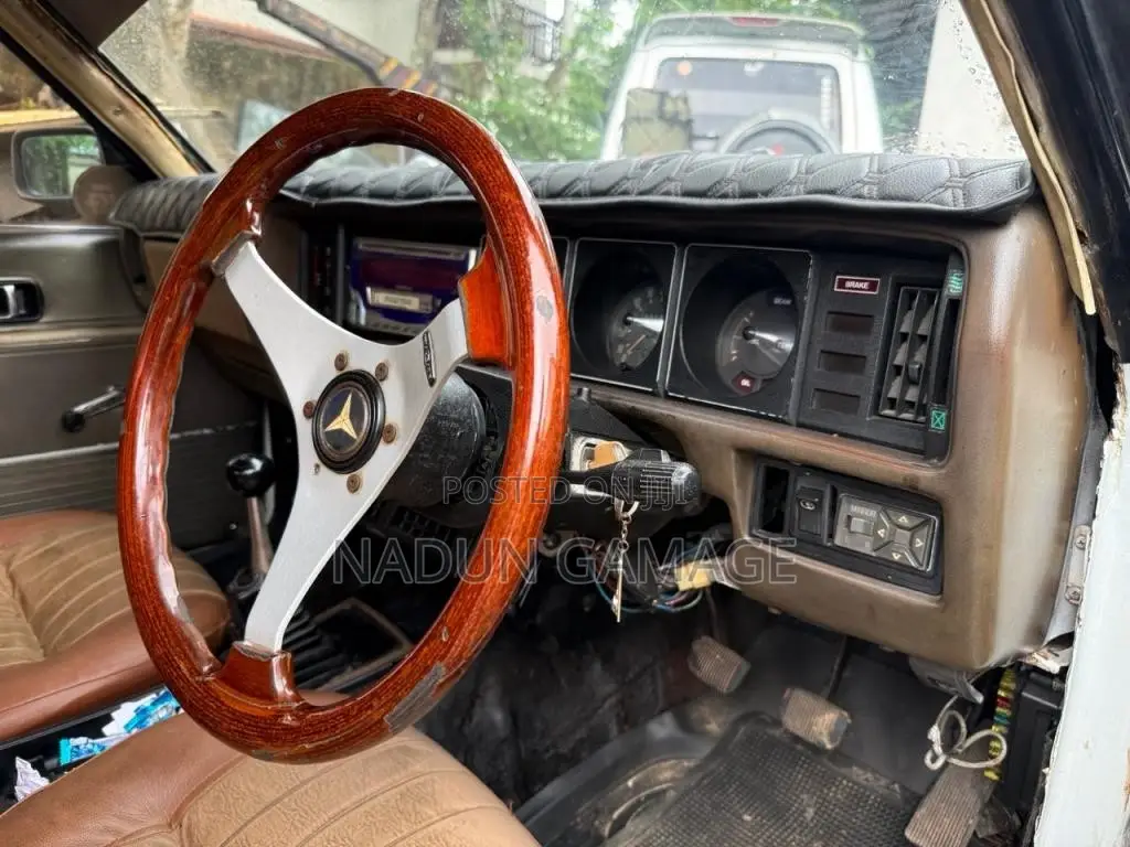 Toyota Corona RT100 1980 Car (Used)