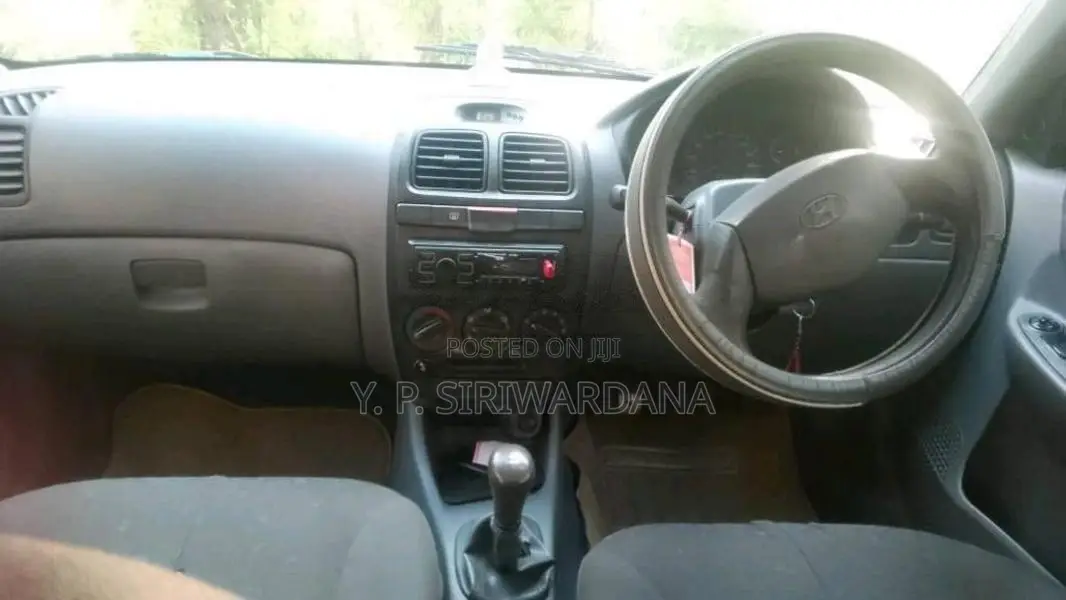 Hyundai ACCENT 2001 Car (Used)