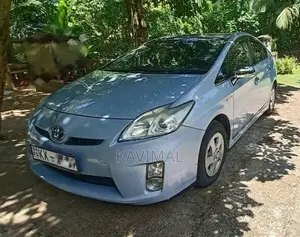 Toyota Prius 2011 Car (Used)