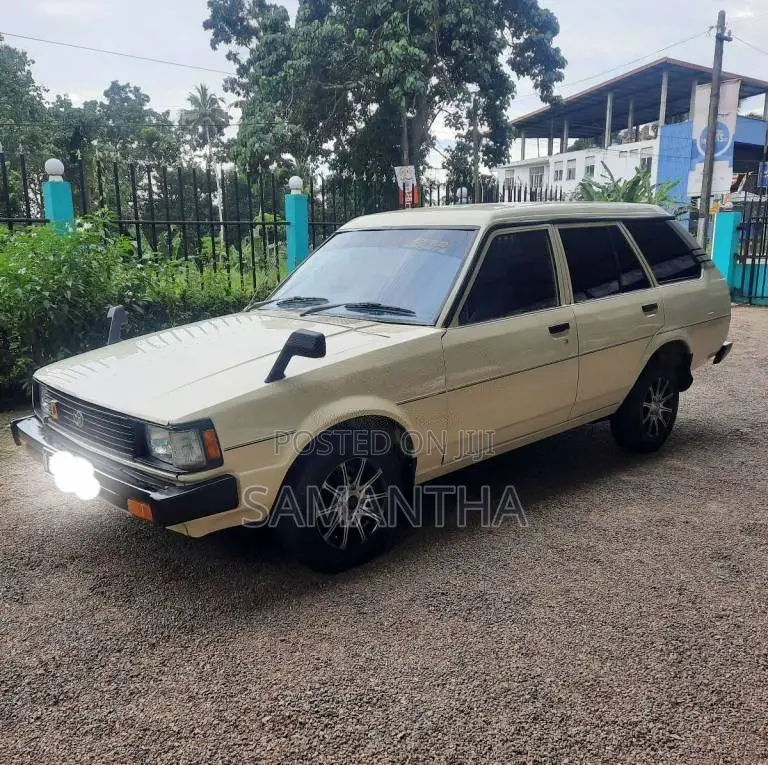 Toyota Corolla DX Wagon 1986 Car (Used)