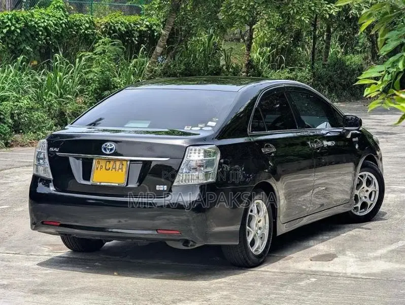 Toyota SAI 2013 Car (Used)