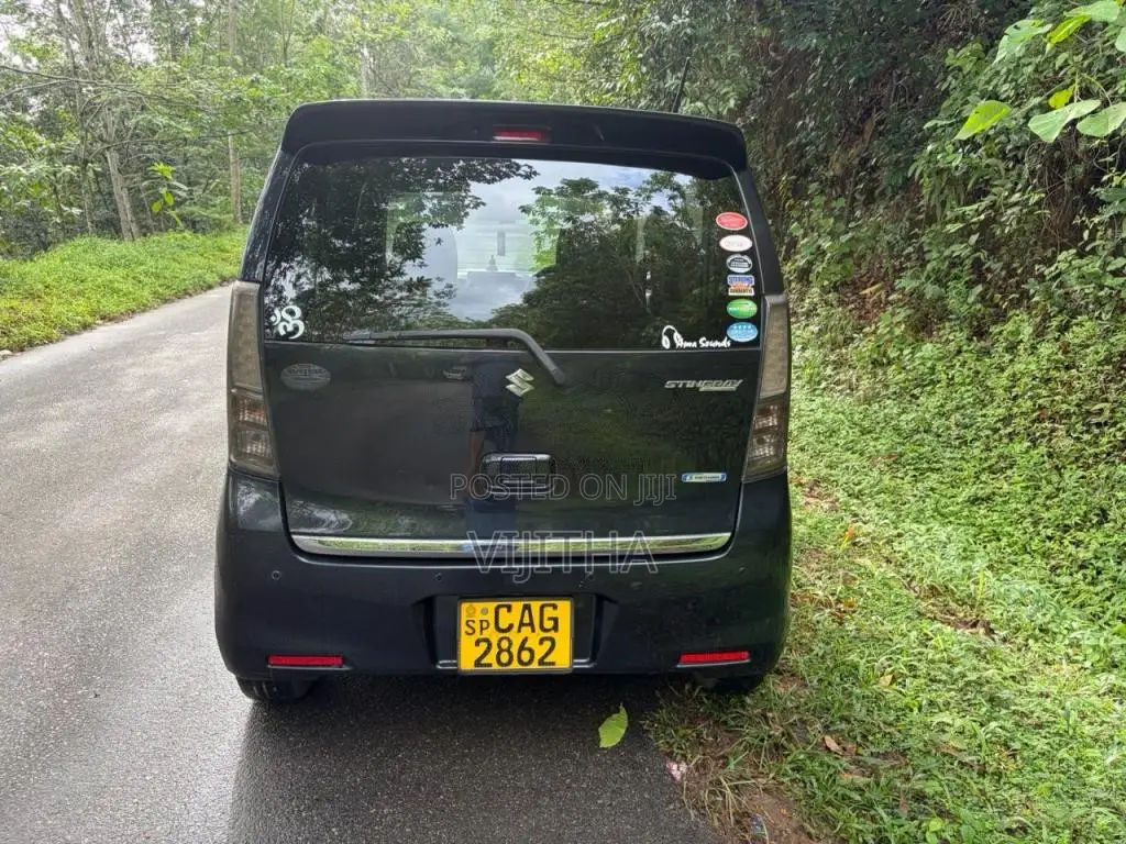 Suzuki Wagon R FZ 2014 Car (Used)