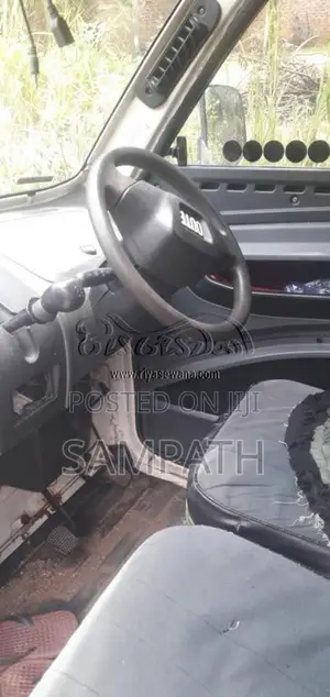 Bajaj Qute 2019 Car (Used)
