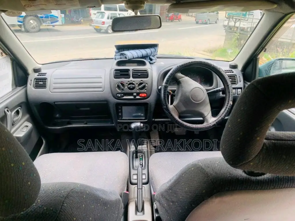 Suzuki Swift 2005 Car (Used)