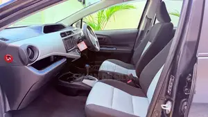 Toyota Aqua S Grade 2013 Car (Used)