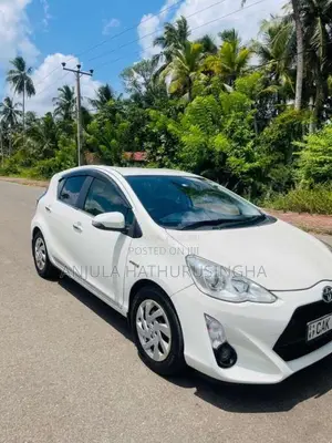 Toyota Aqua Urban Body 2015 Car (Used)