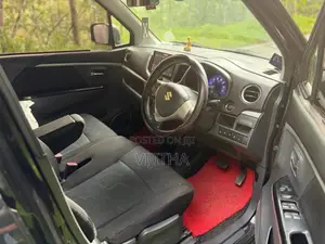 Suzuki Wagon R FZ 2014 Car (Used)