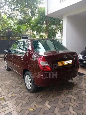 Tata Indigo 2010 Car (Used)