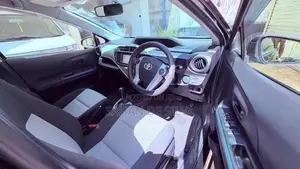 Toyota Aqua S Grade 2013 Car (Used)