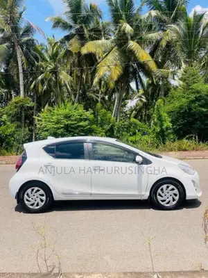 Toyota Aqua Urban Body 2015 Car (Used)