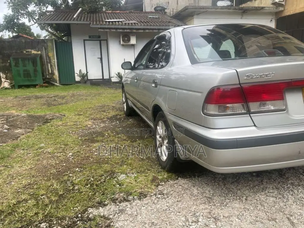 Nissan FB15 2000 Car (Used)