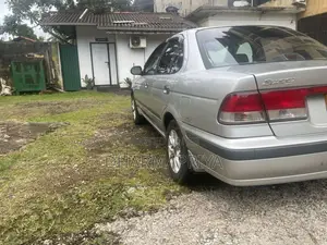Nissan FB15 2000 Car (Used)