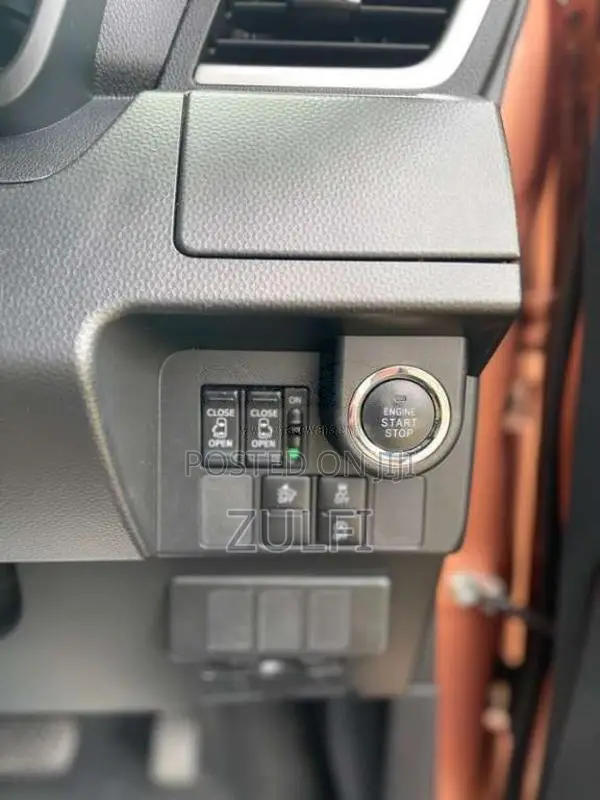 Toyota Roomy 2019 Car (Used)