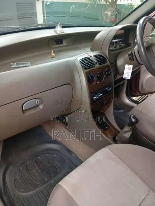 Tata Indigo 2010 Car (Used)