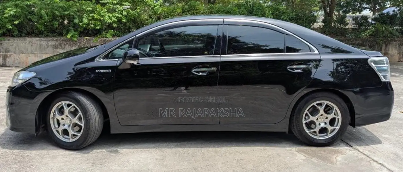 Toyota SAI 2013 Car (Used)