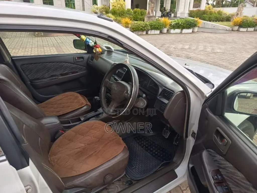 Toyota Corona Premio G Grade CT210 2003 Car (Used)
