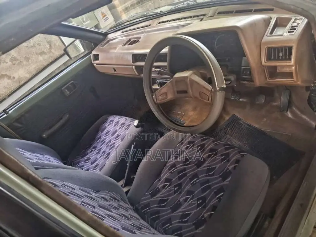 Nissan AD Wagon 1985 Car (Used)