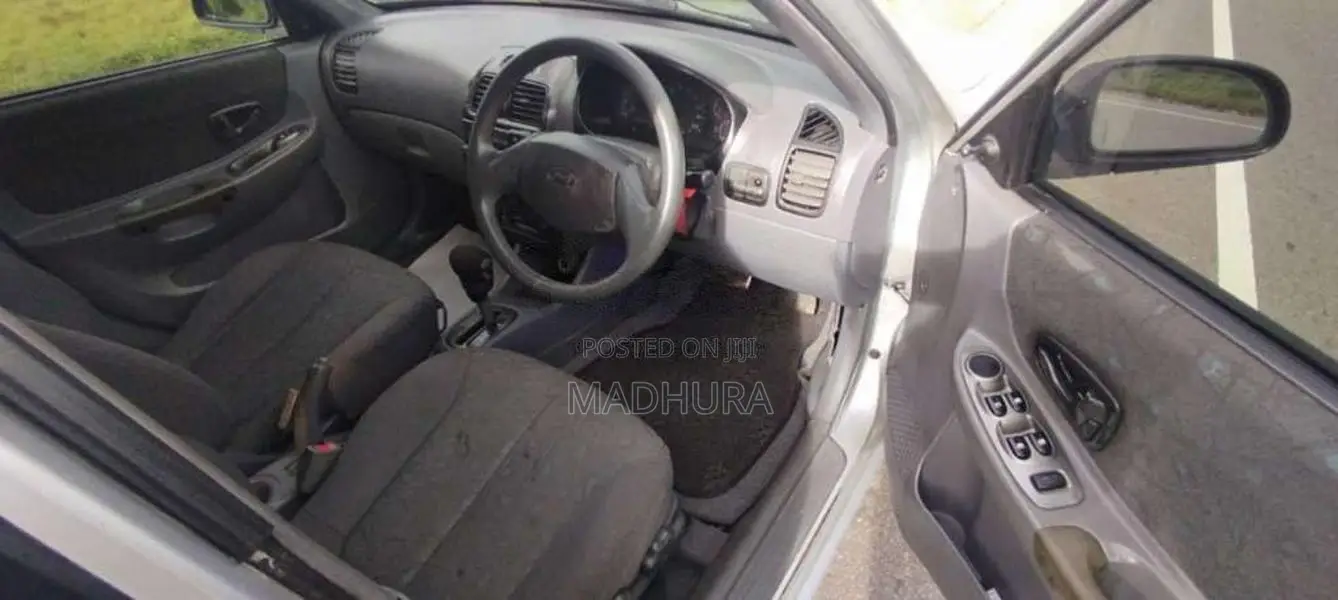 Hyundai Accent 2001 Car (Used)