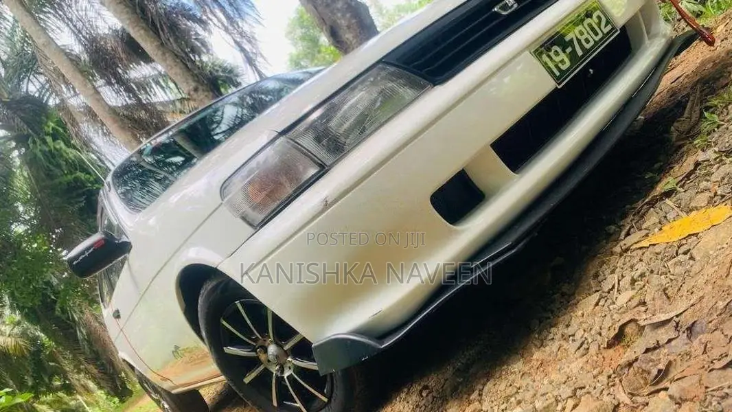 Toyota Corolla 2 Windy 1993 Car (Used)