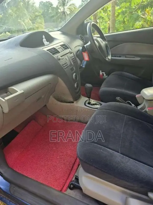 Toyota Belta 2009 Car (Used)