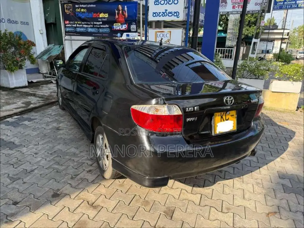 Toyota Vios 2004 Car (Used)