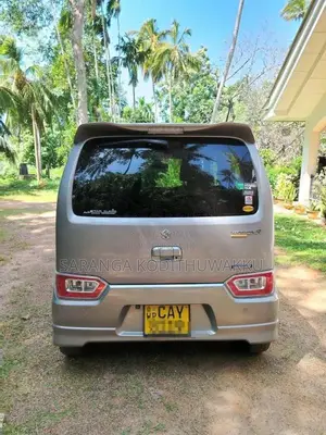 Suzuki Wagon R FZ 2018 Car (Used)