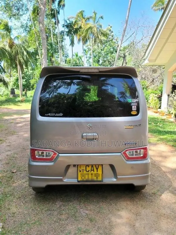 Suzuki Wagon R FZ 2018 Car (Used)