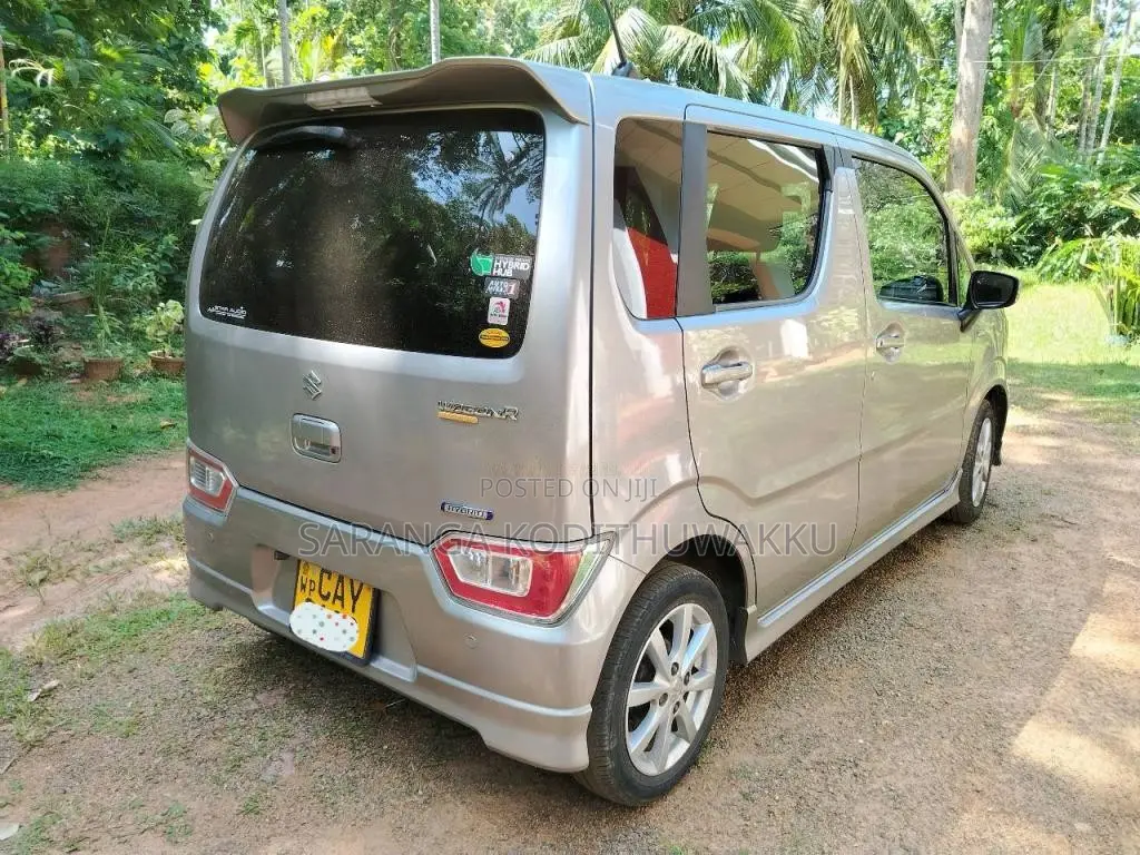 Suzuki Wagon R FZ 2018 Car (Used)