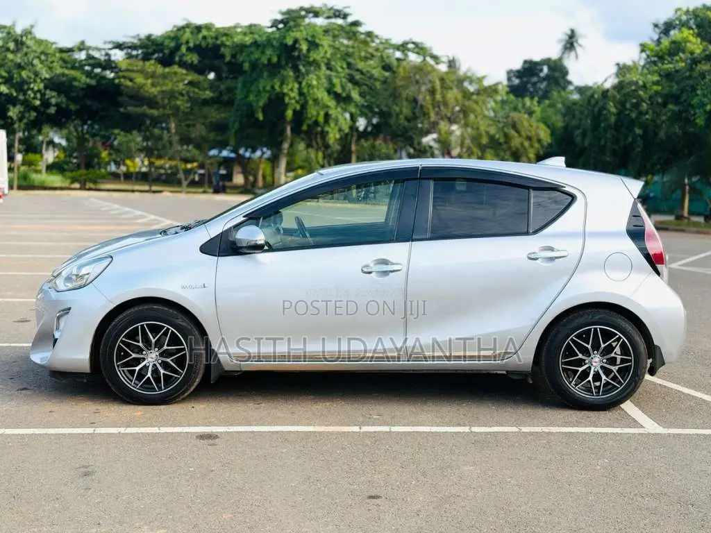 Toyota Aqua Urban G 2015 Car (Used)