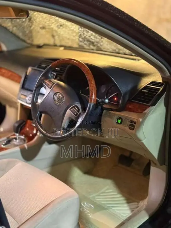 Toyota Premio G Superior 2013 Car (Used)