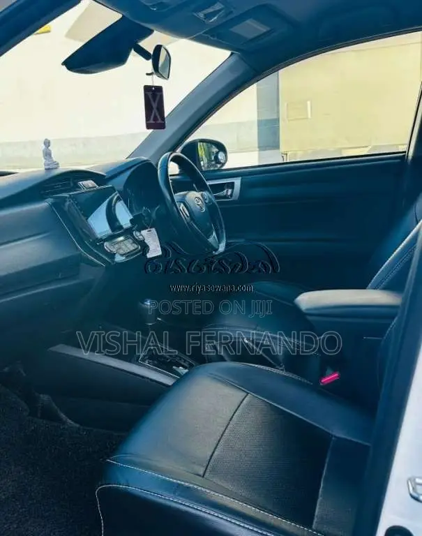 Toyota Axio G Grade 2016 Car (Used)