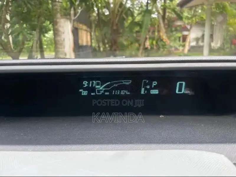 Toyota Aqua 2014 Car (Used)