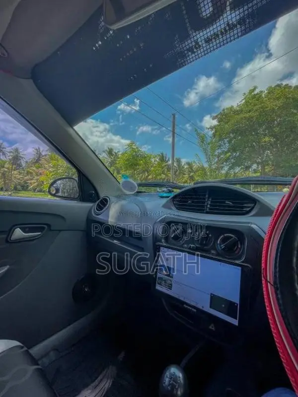 Suzuki Alto 2015 Car (Used)