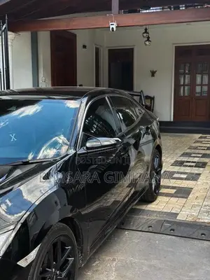 Honda Civic 2018 Car (Used)