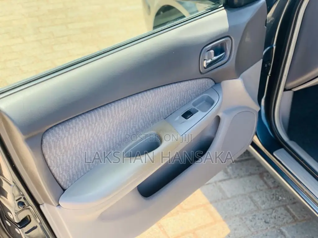 Nissan FB15 Super Saloon Splend 2000 Car (Used)