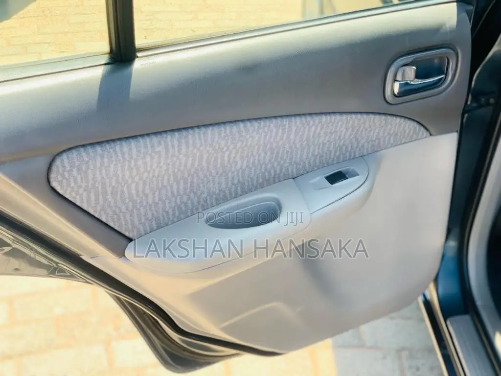 Nissan FB15 Super Saloon Splend 2000 Car (Used)