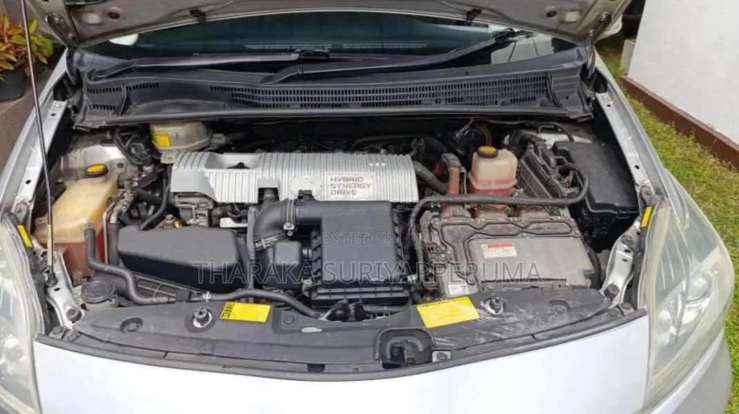 Toyota Prius 2012 Car (Used)