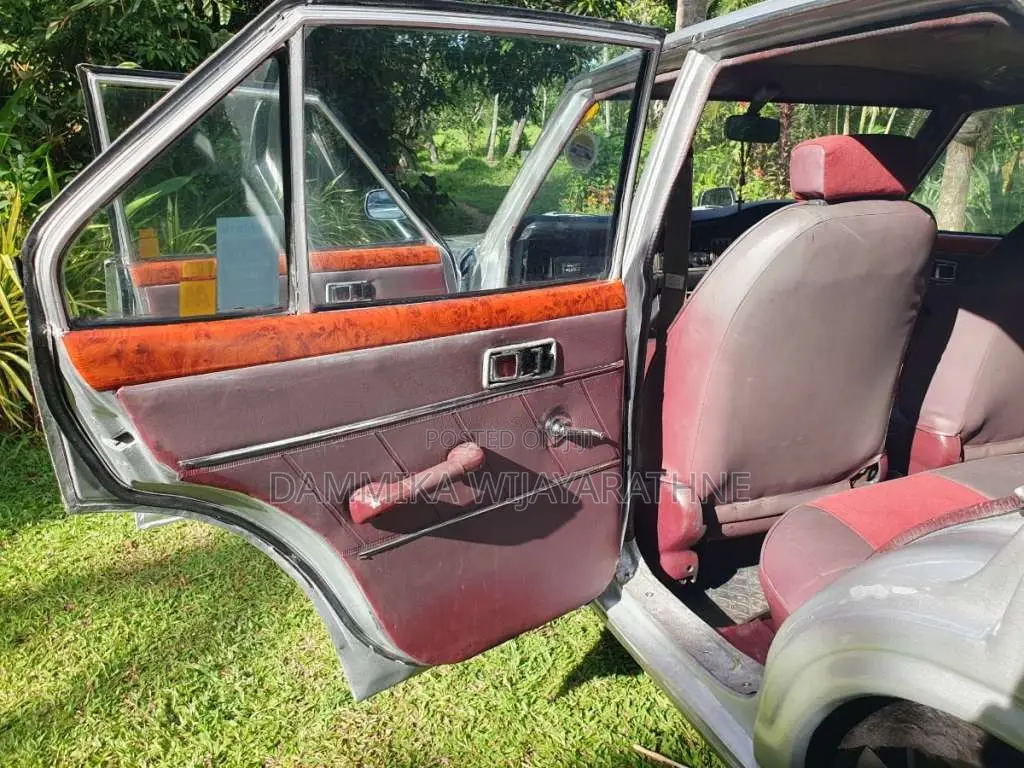 Toyota Corona Rt81 Mark 1 1972 Car (Used)